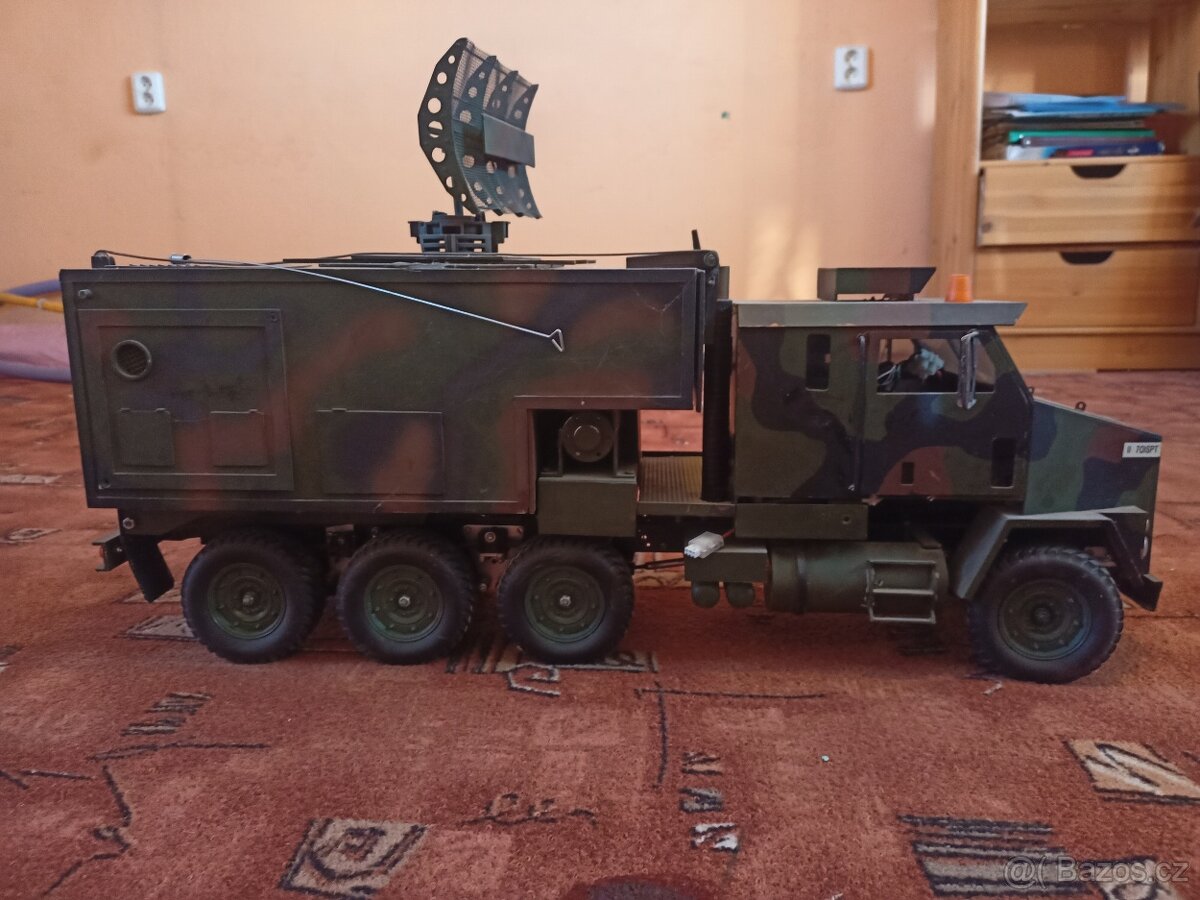 RC vojenské auto - 4