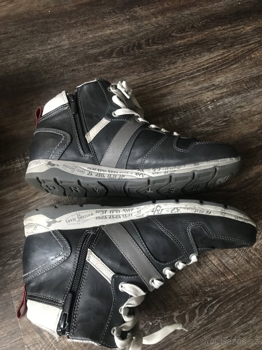 Panske kotnikove boty Mustang - 4