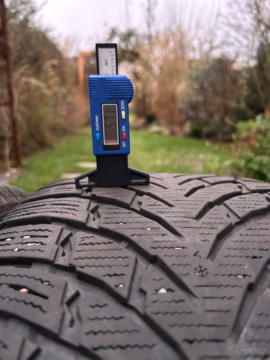 Zimní pneumatiky 275/50 R20 - 4