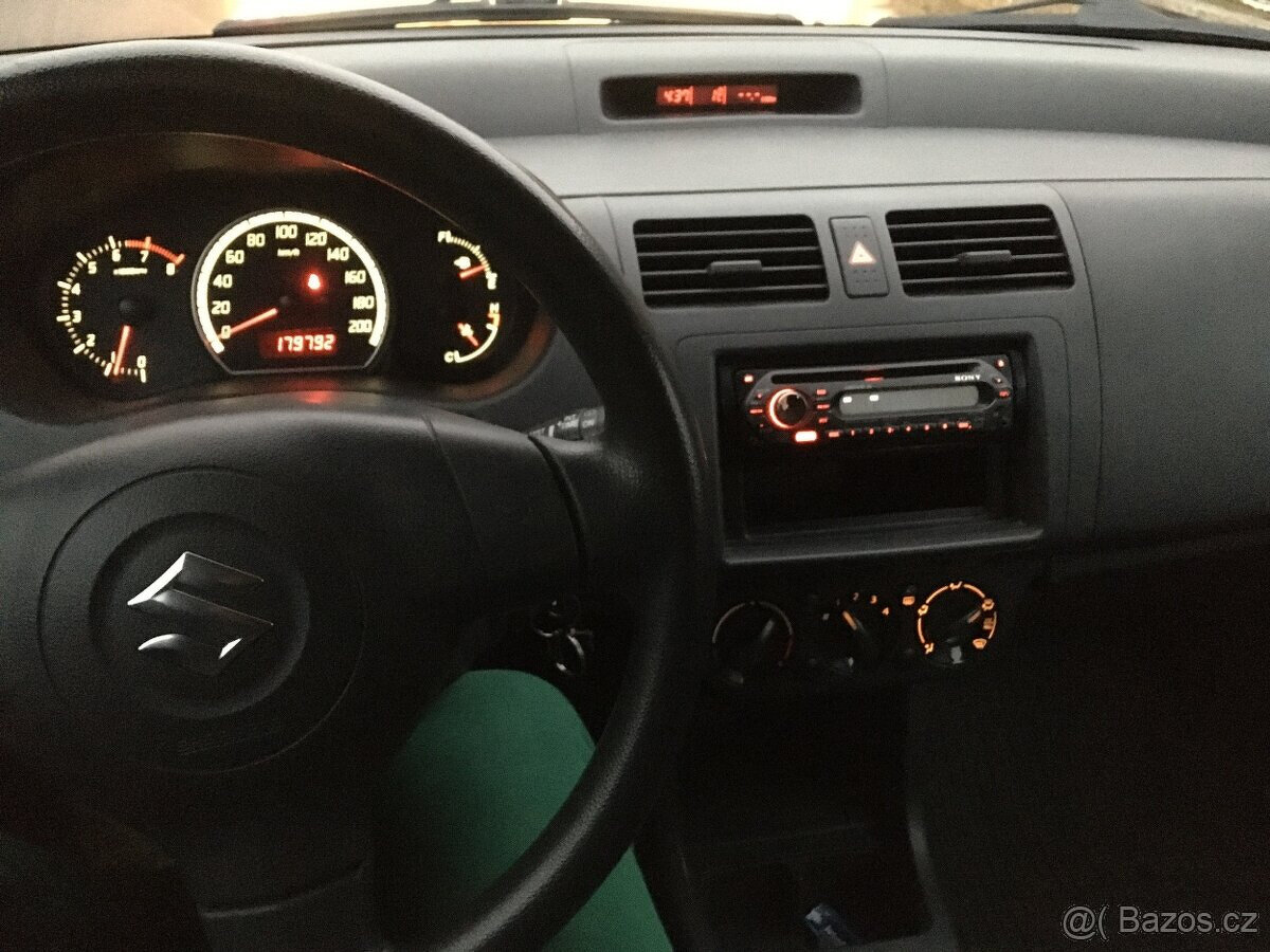 Suzuki swift 1.3 2007 179tis km - 4