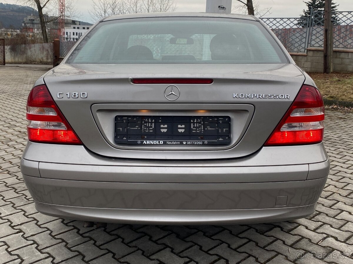 MERCEDES C 180 KOMPRESSOR MANUÁL 6 RYCHLOSTÍ - 4