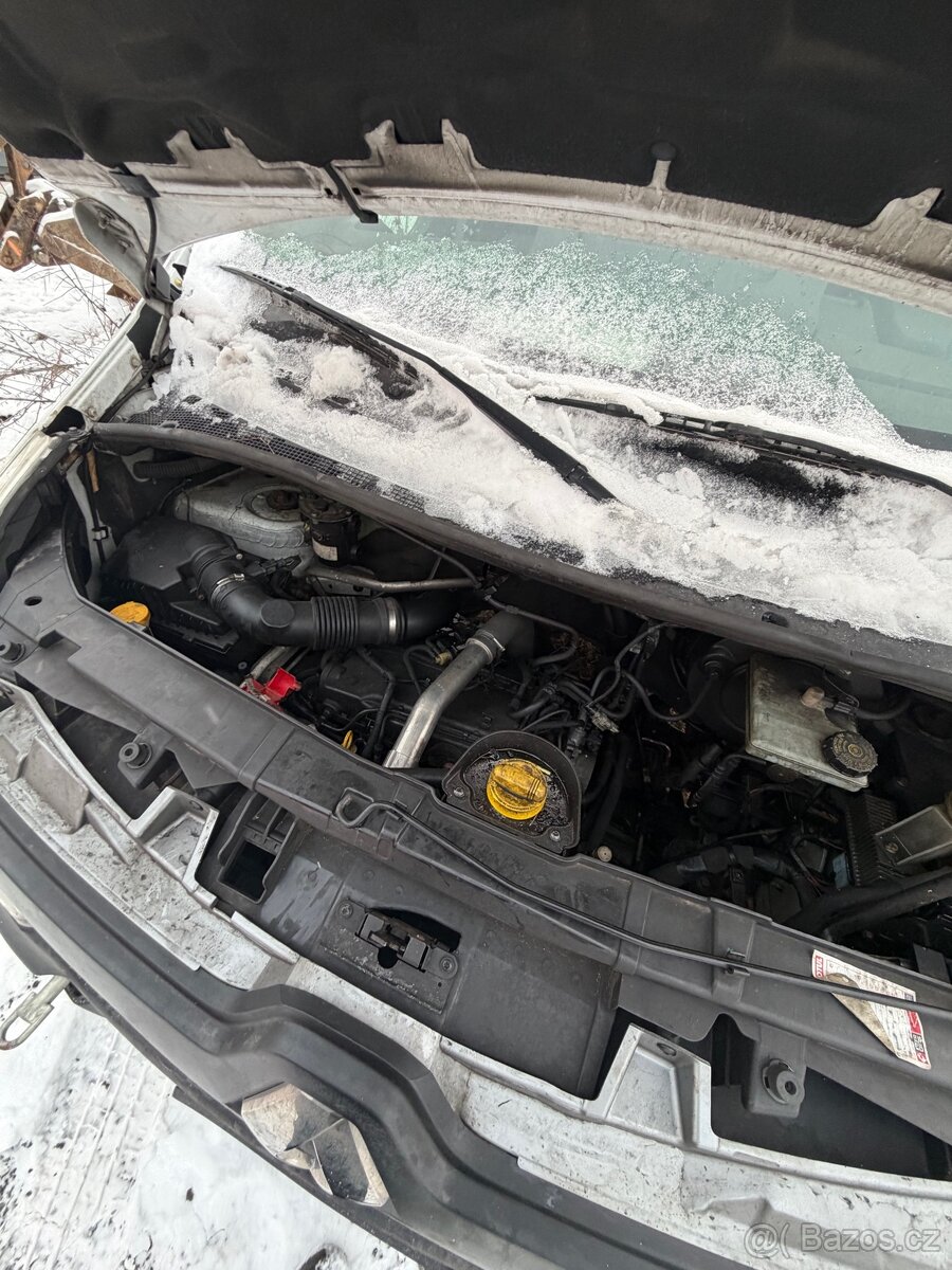 Na opravu Renault Master 2.3 - 4