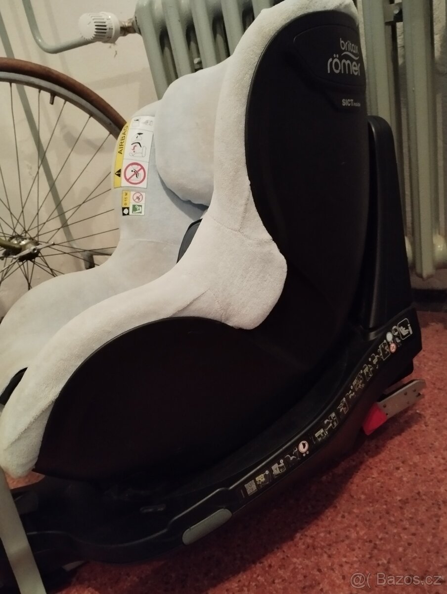 Protisměrná otočná autosedačka Britax Romer - 4