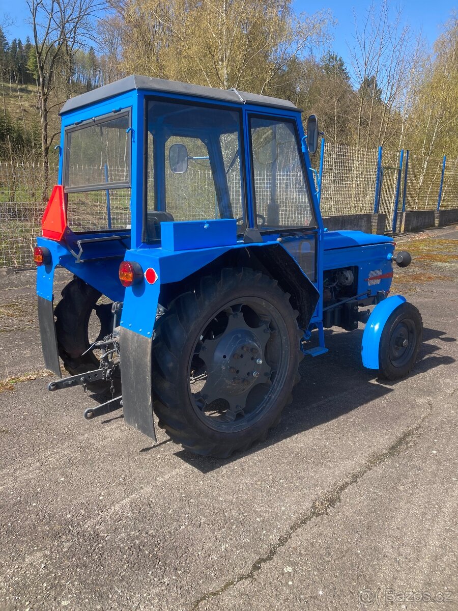 Traktor Zetor 3511 - 4