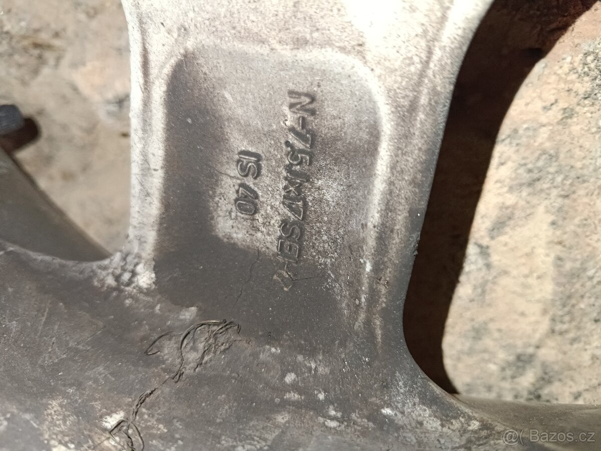 5x120 R17 z X5 - 4