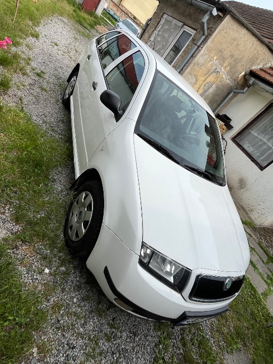 skoda fabia - 4