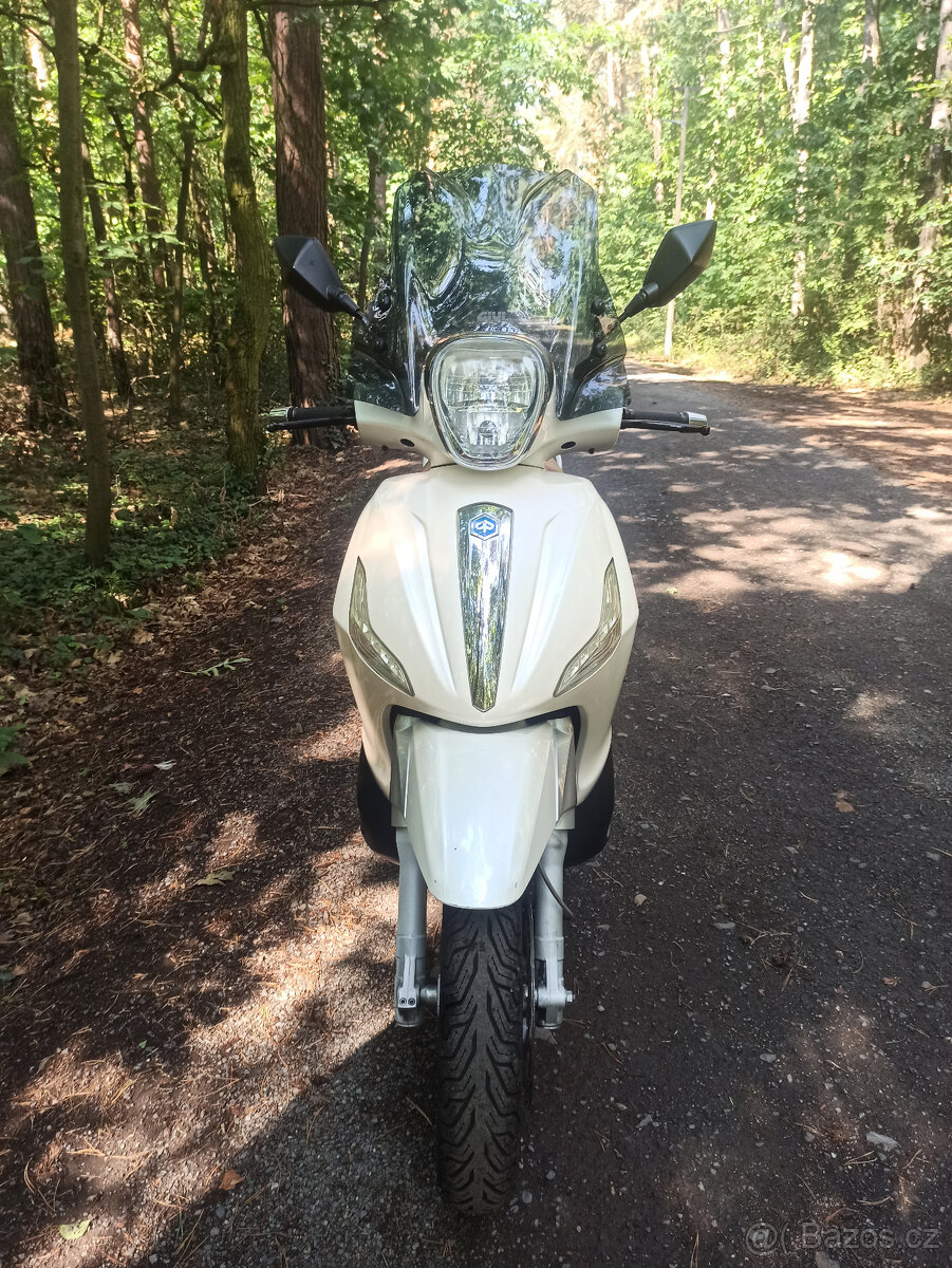 Piaggio Beverly 300 R.V.2010 - 4