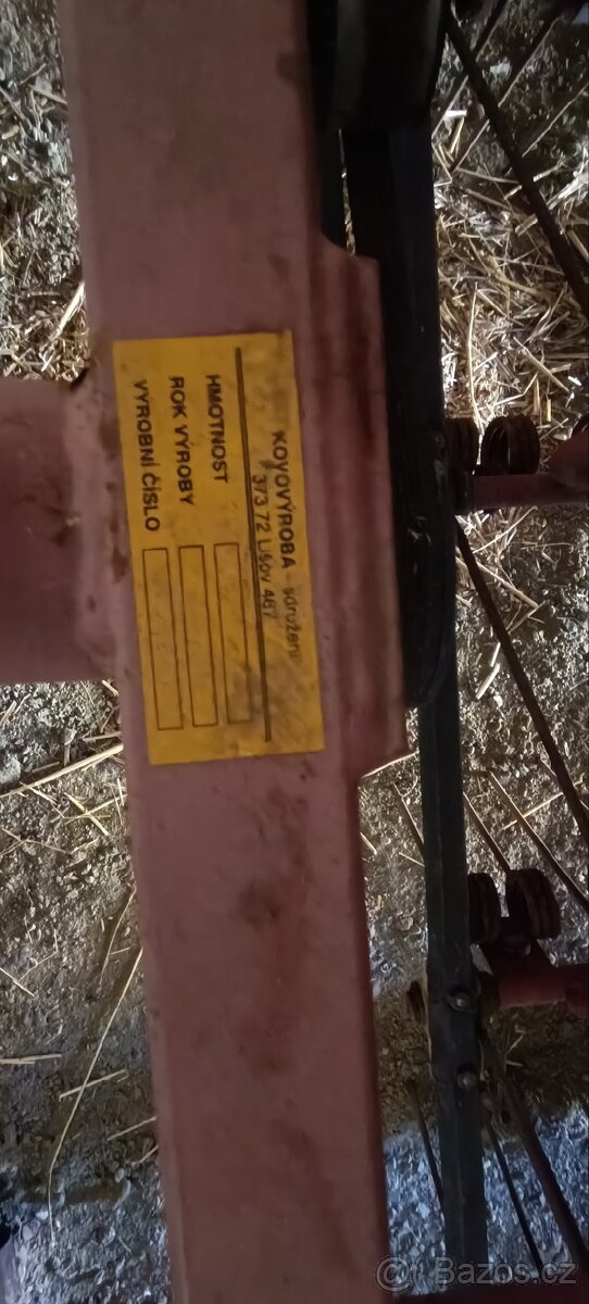 Nahrabovač / Shrnovač sena malotraktor - 4
