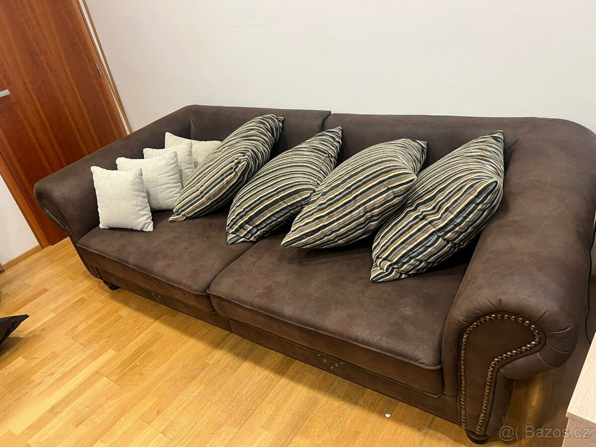Pohovka Chesterfield - 4