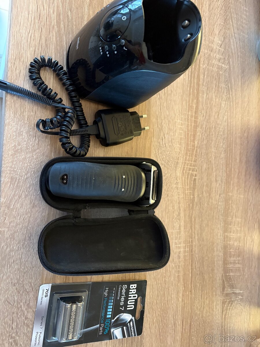 Holicí strojek Braun 7 PC 280,- EUR + 45,- EUR planžeta - 4