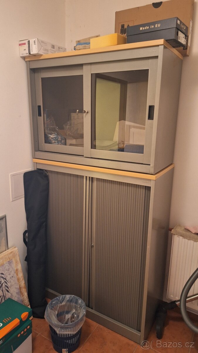 Prodám kancelářský nábytek - 4