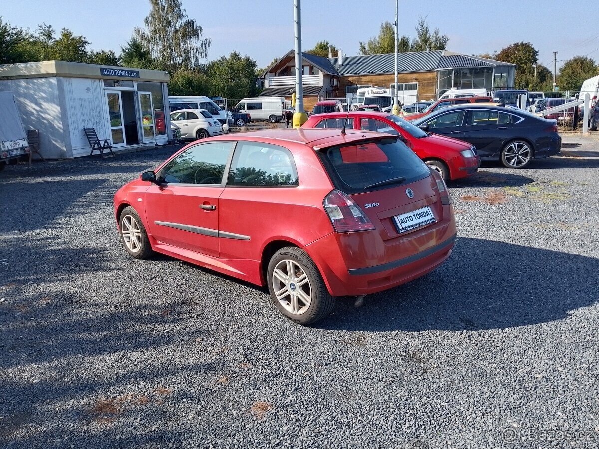 Fiat Stilo 1.4 16V - 4