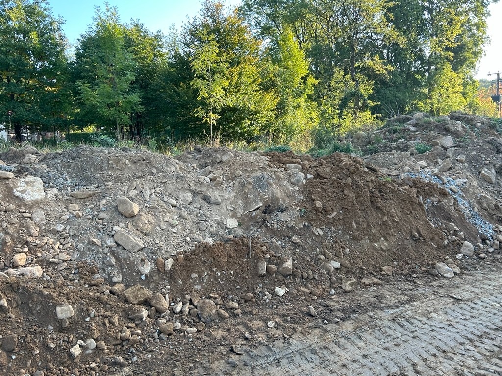 Zemina zdarma k terénnim úpravám - 4