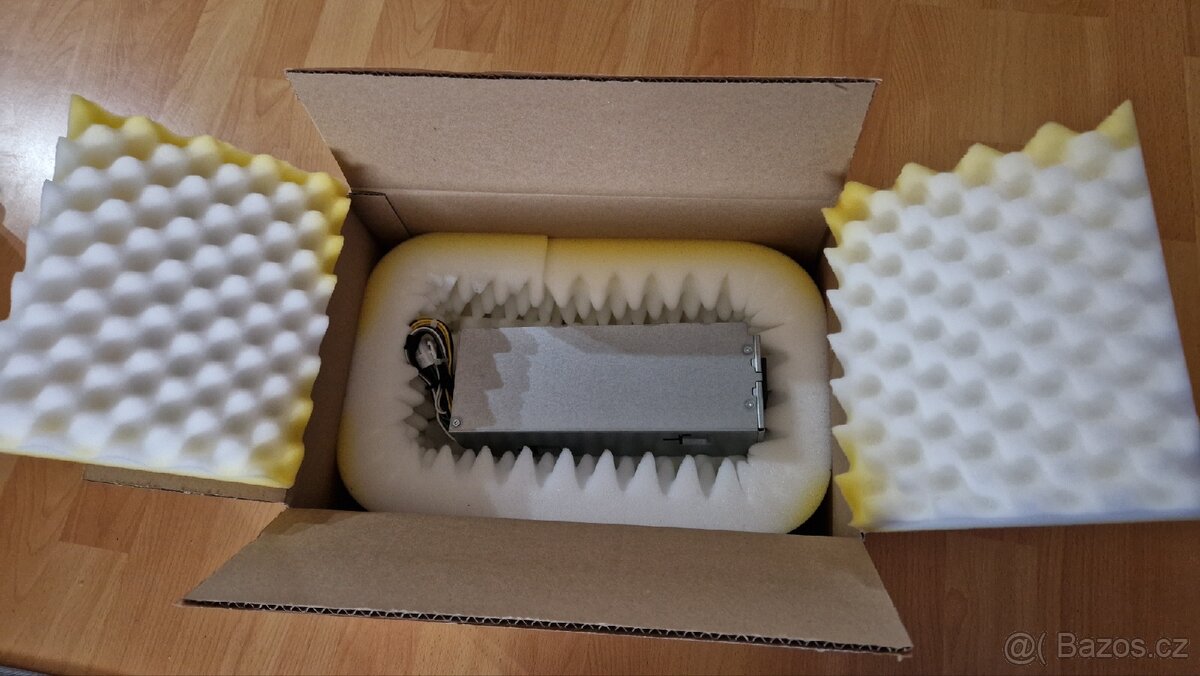 Zdroje SFF a ATX k počítačům - 4