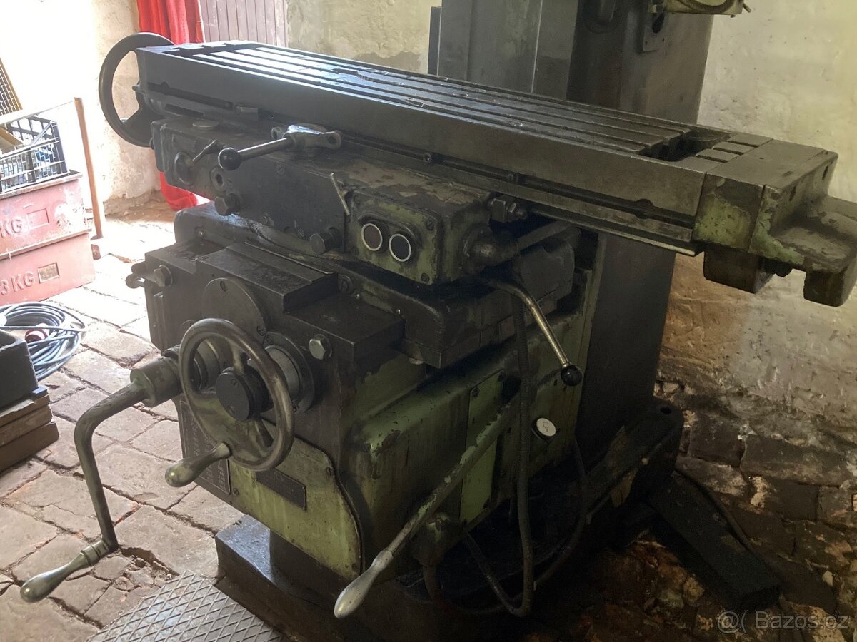 Univerzální frézka - 4