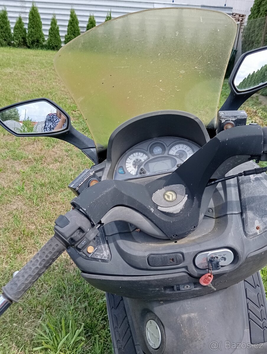 sym GTS125/11 kW - 4