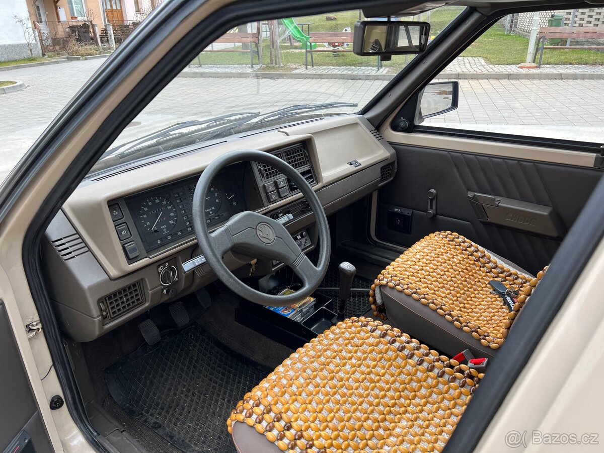 Škoda Favorit 136L 30tkm NÁDHERNÝ KUS 2. majitel - 4