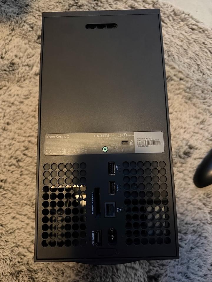 XBOX Series X 1TB - jako nový - 4