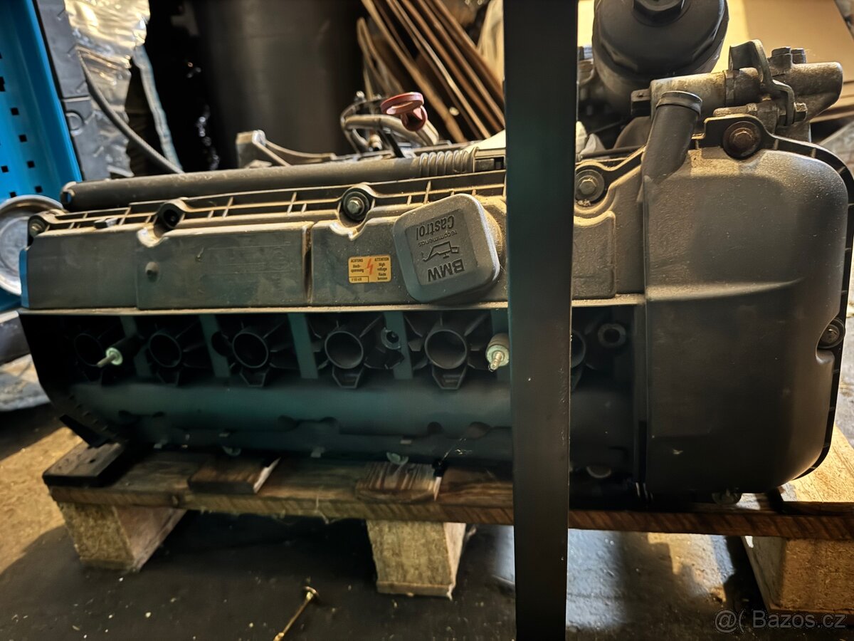 Motor BMW M54B30 / 6tá šála KO - 4