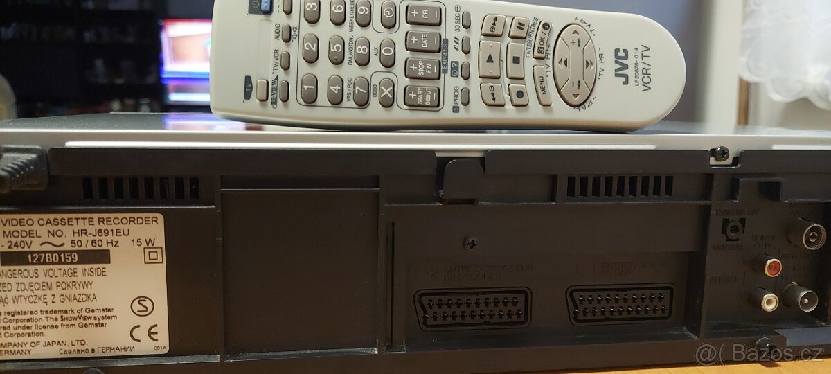 VIDEOREKORDÉR JVC HR-691EU - 4