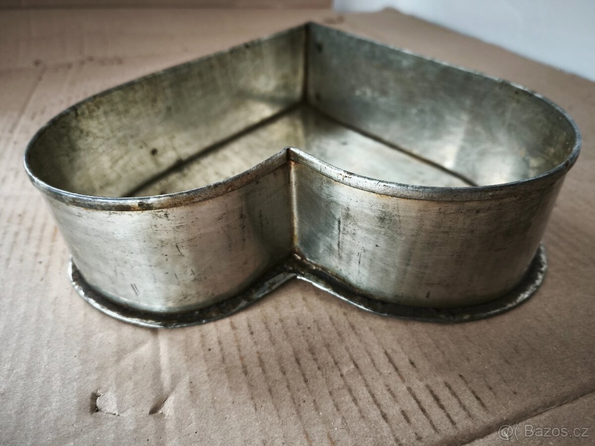 Starožitná forma ve tvaru srdce - 4