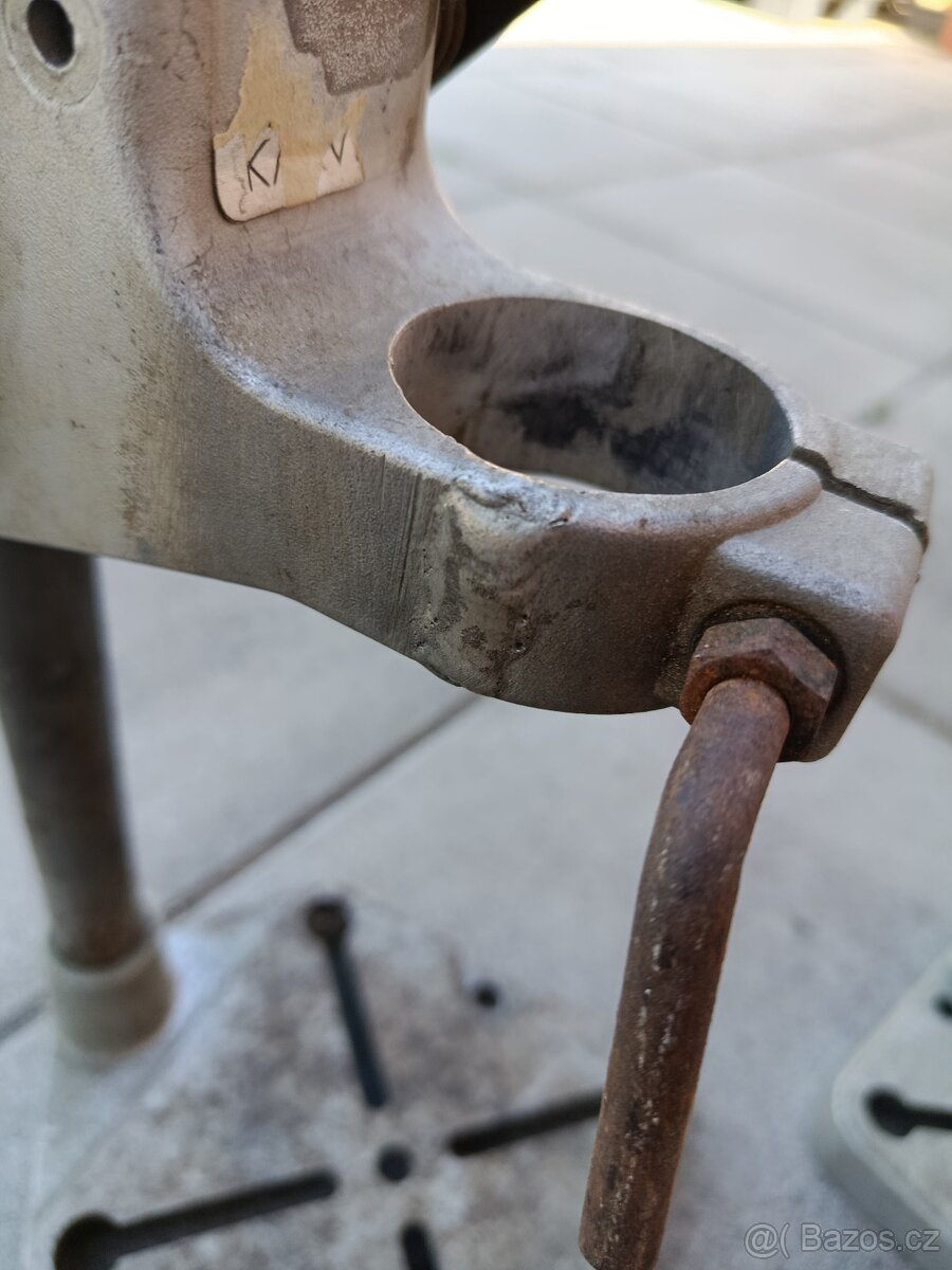 Stojan na vrtačku - 4