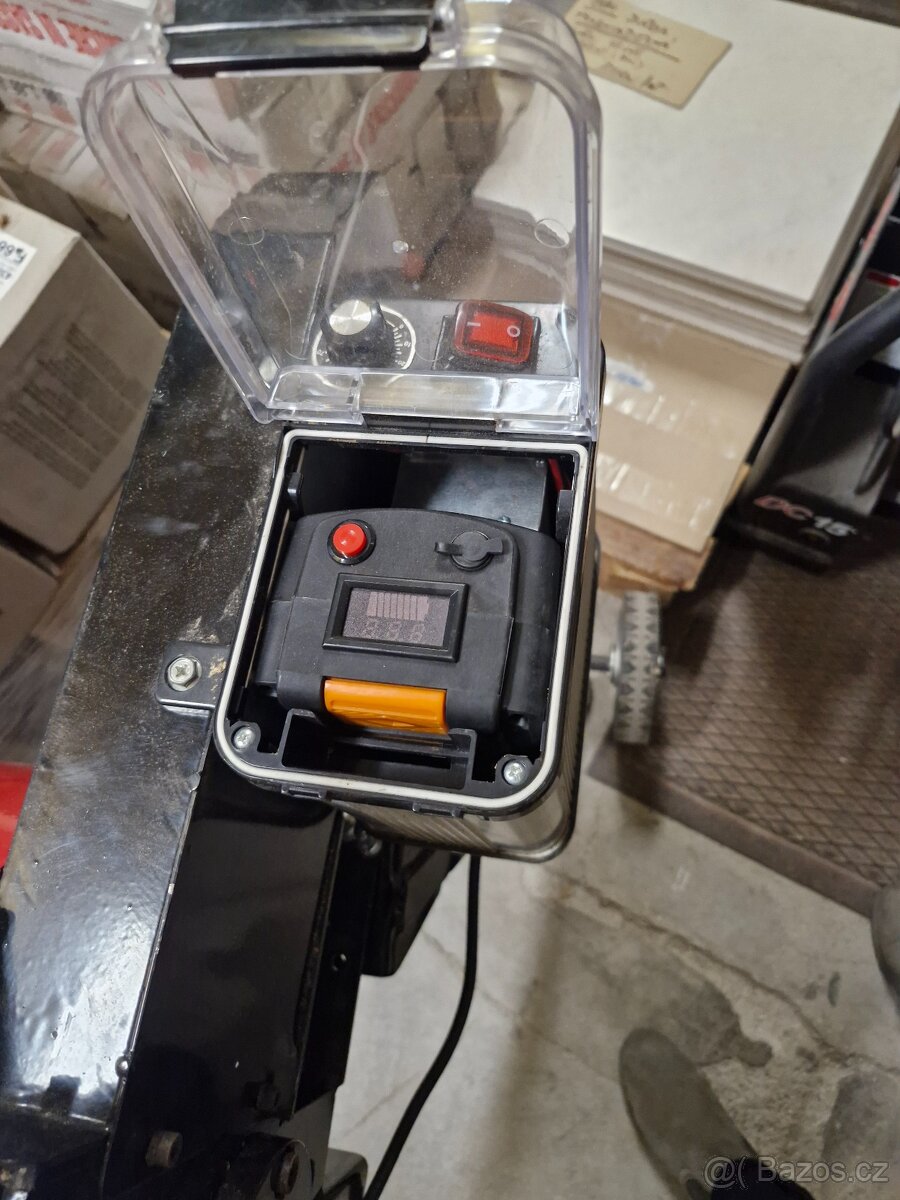 Štípačka na dřevo - 4