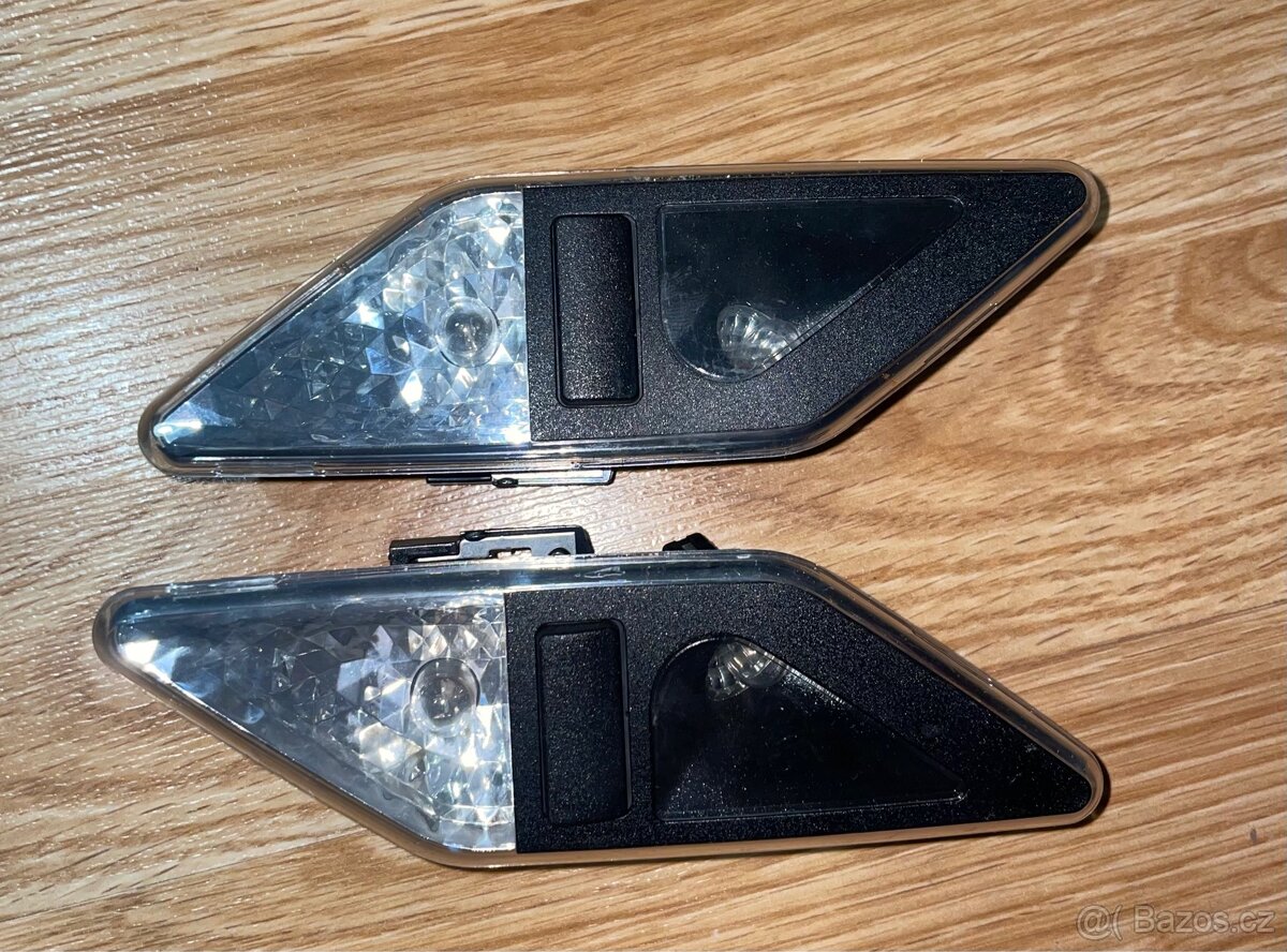 Díly k černé stropnici BMW E46 Coupe - 4