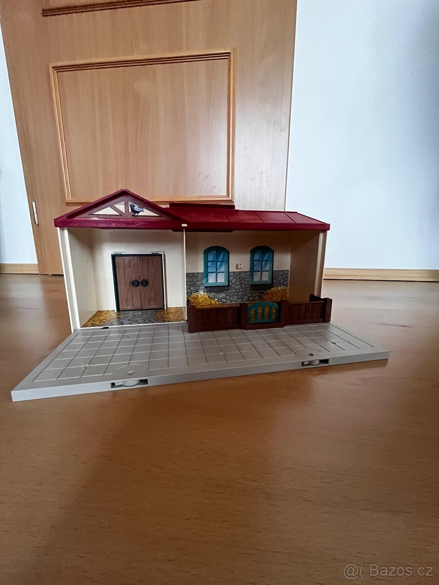 Prodám farmu Playmobile - 4
