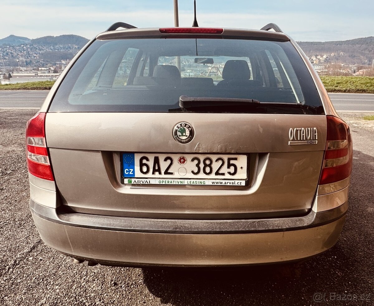 Škoda Octavia - 4