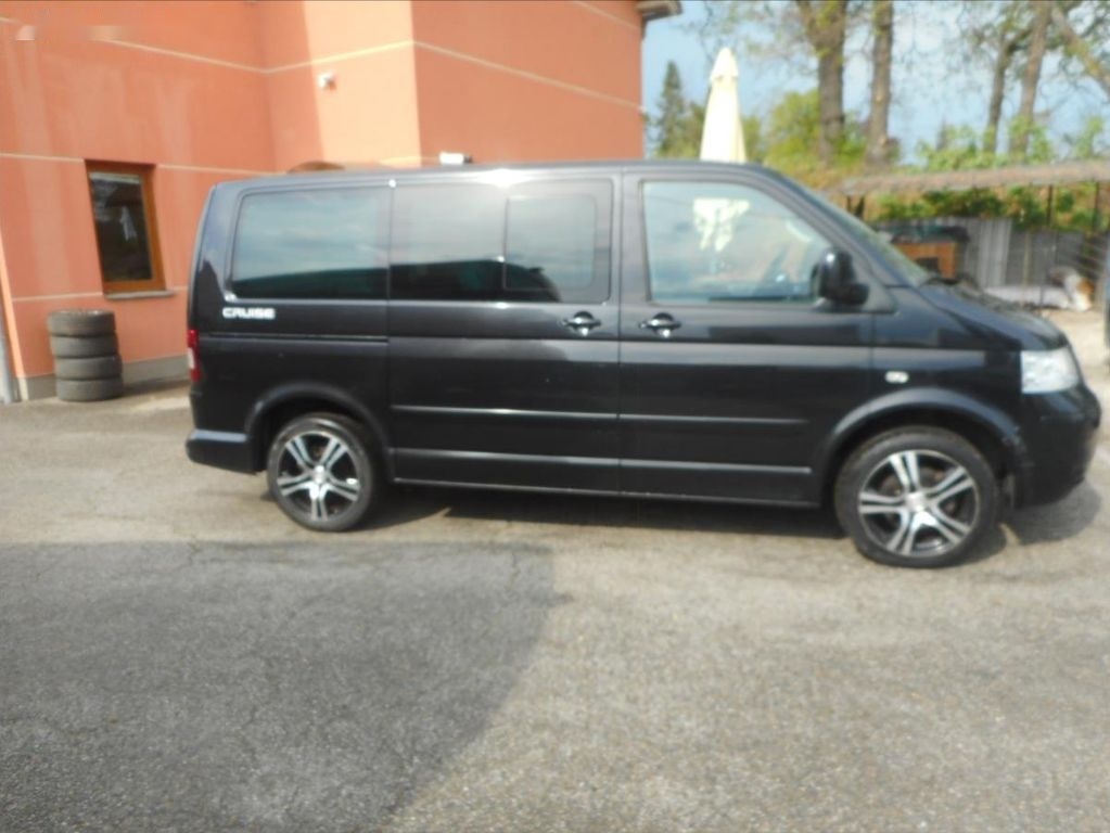 Volkswagen Multivan,2,5 TDi - 4