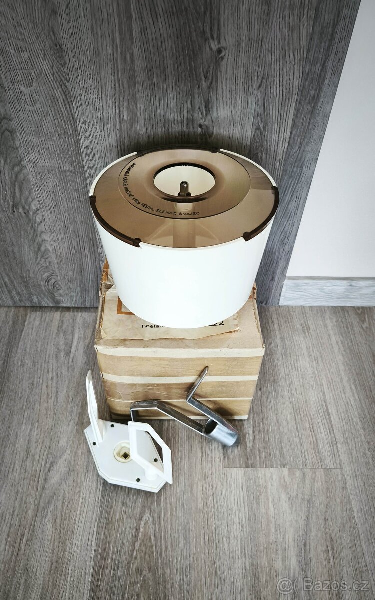 Prodám mixer ETA s příslušenstvím - 4