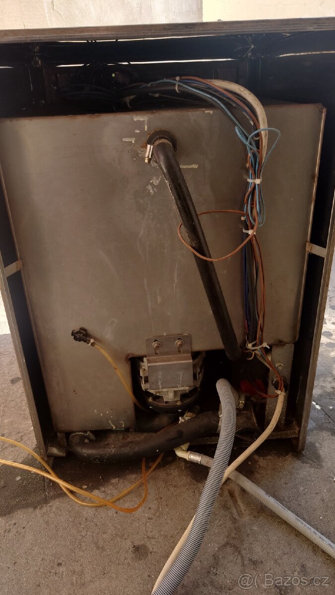 PROFI MYCKA NADOBI T 40 Project po generalce (70x50x56 všh) - 4