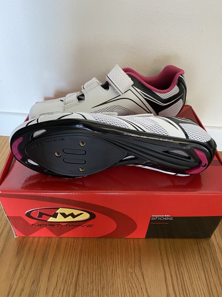 NOVÉ dámské silniční tretry Northwave vel.36 a 41 - 4