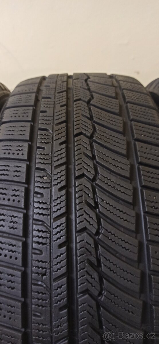 Fortune Snowfun FSR - 901 185/60 R14 86H 5,5 mm - 4