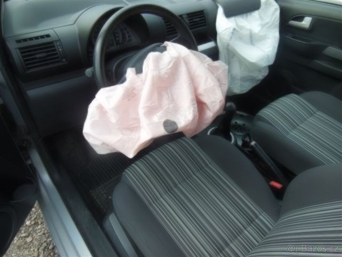 Volkswagen Fox, r.v 2005, 1,2i, 40kw - 4