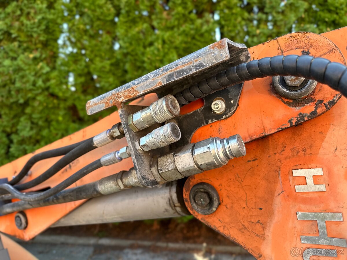 Demoliční robot/bagr Husqvarna DXR300 - 4