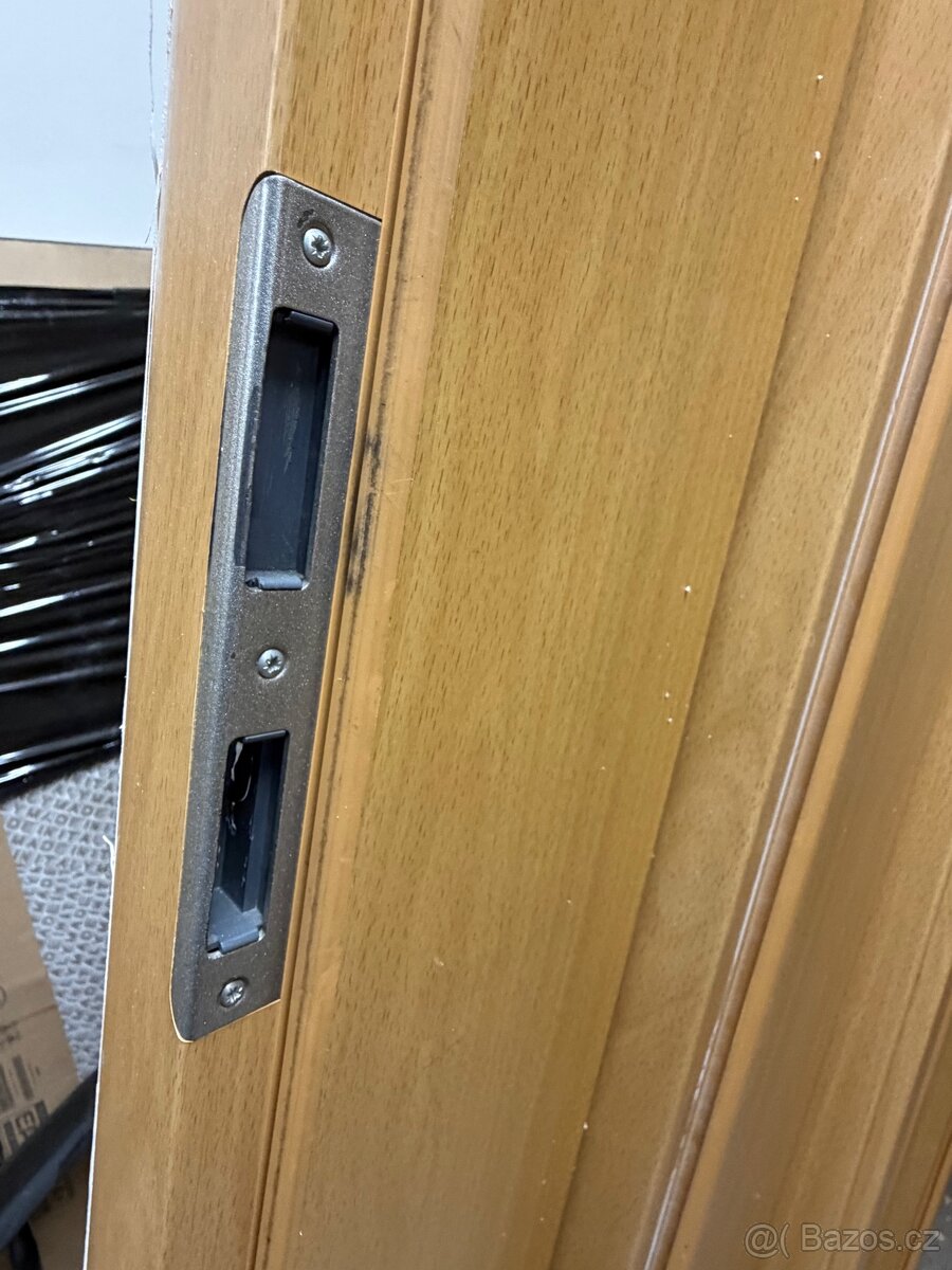 Dveře vč kování - 4