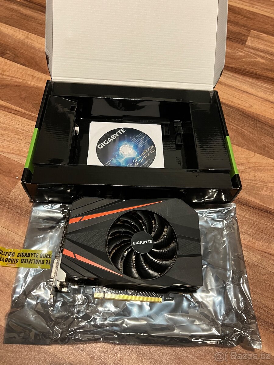GIGABYTE GTX 1060 3GB OC EDITION - 4