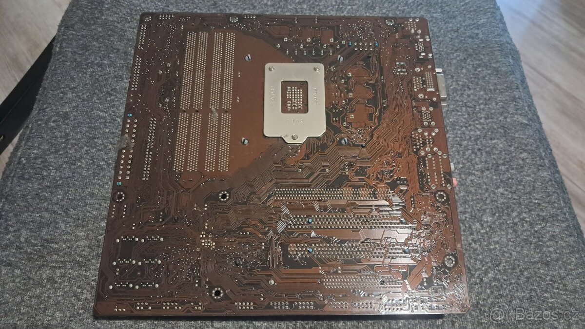 ASUS P8H67-M PRO (rev 3.0) - 4
