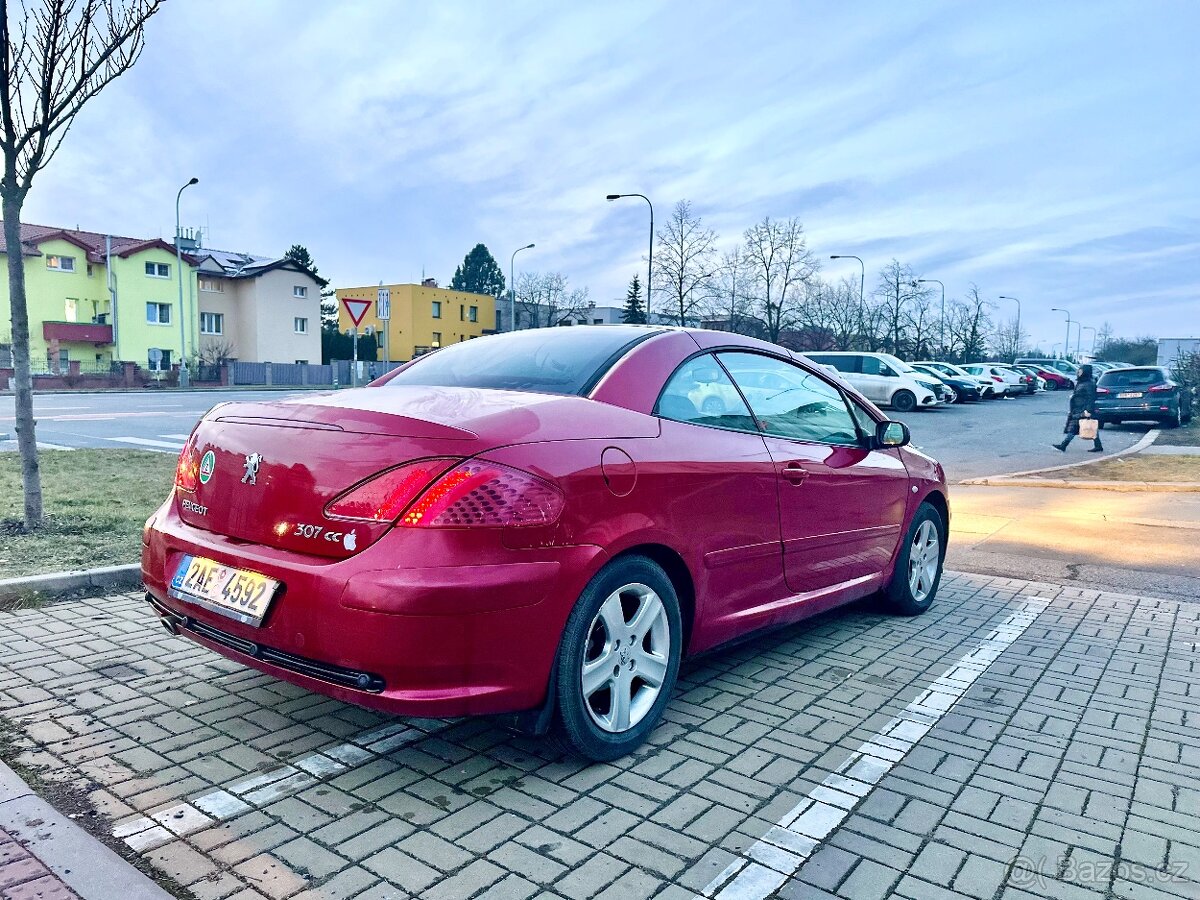 Peugeot 307 CC 2.0 103 kW - 4