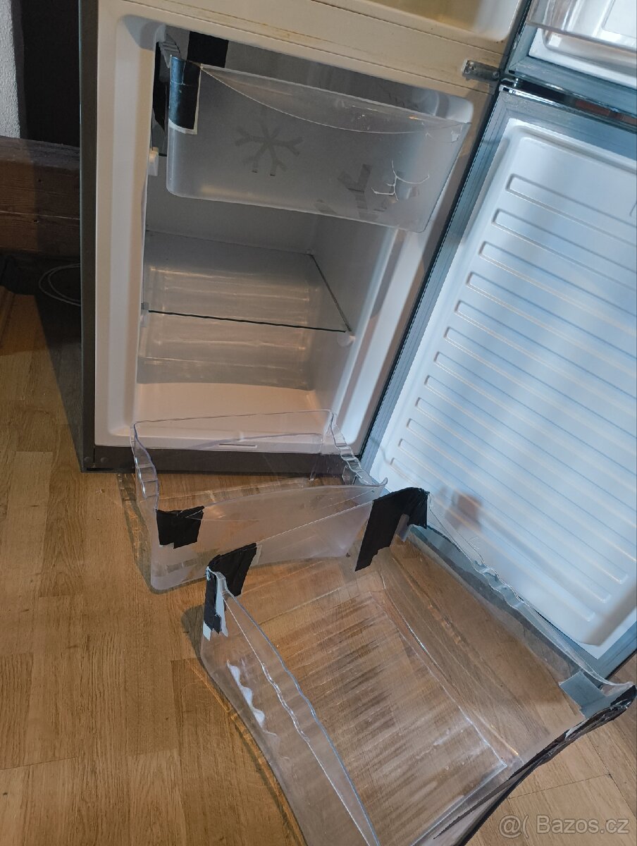 Lednička Zanussi 175 cm - 4