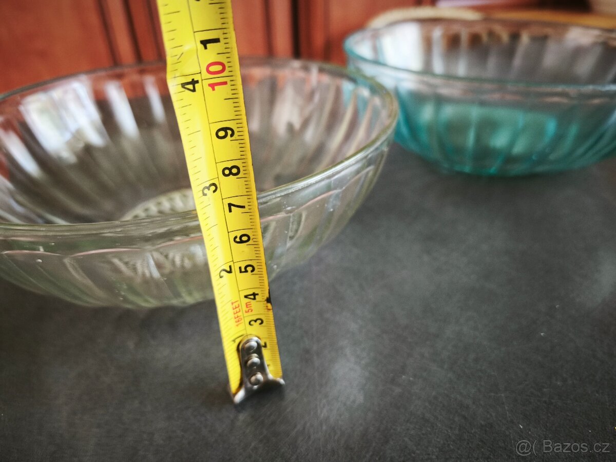 Dvě staré skleněné misky. - 4