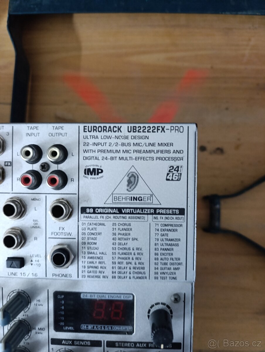 Behringer eurorack UB2222FX - PRO - 4
