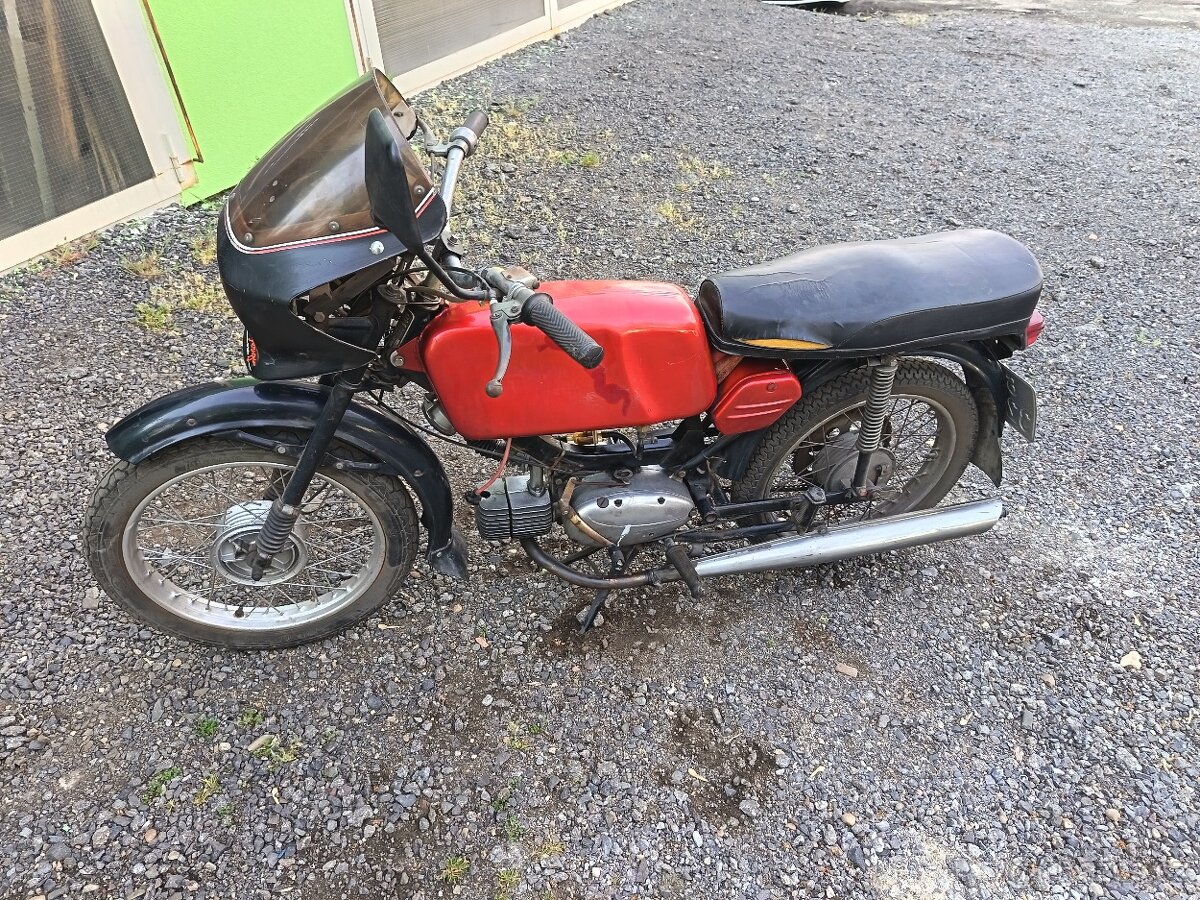 Jawa 23 mustang - 4