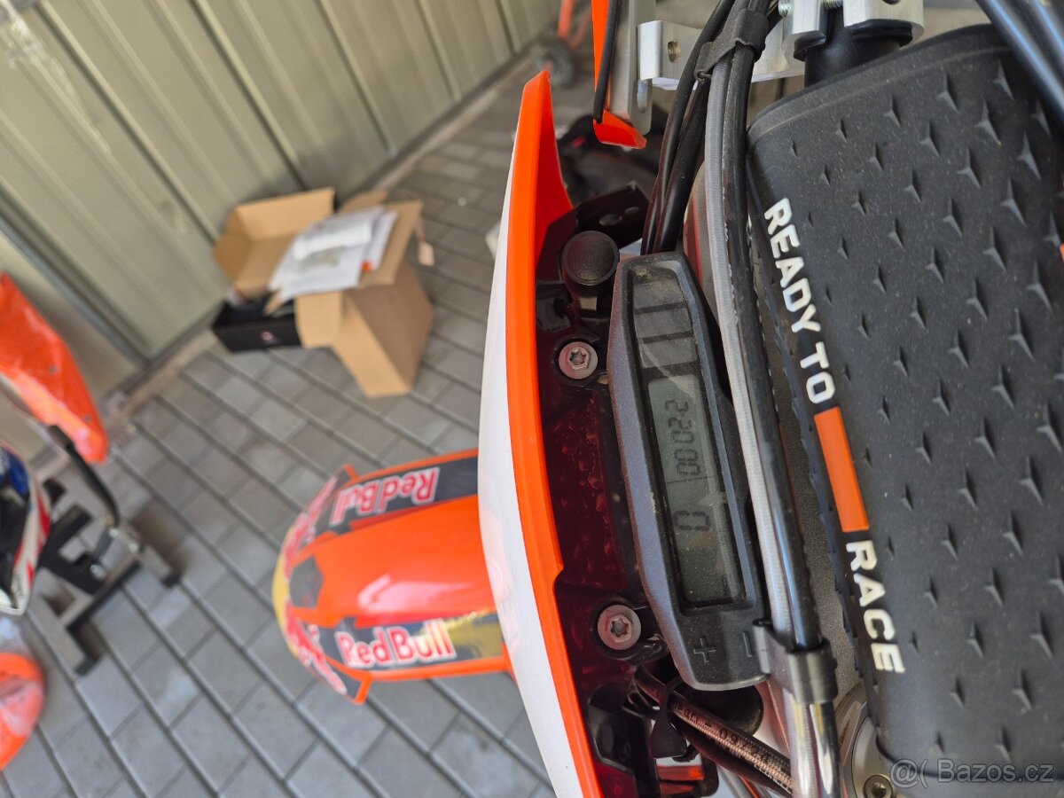Prodám novou KTM EXC-F R.V 2025