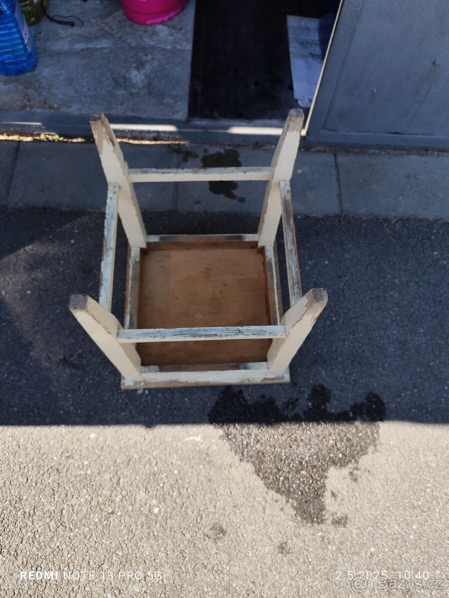 Starožitná židlička Štokrdle - 4