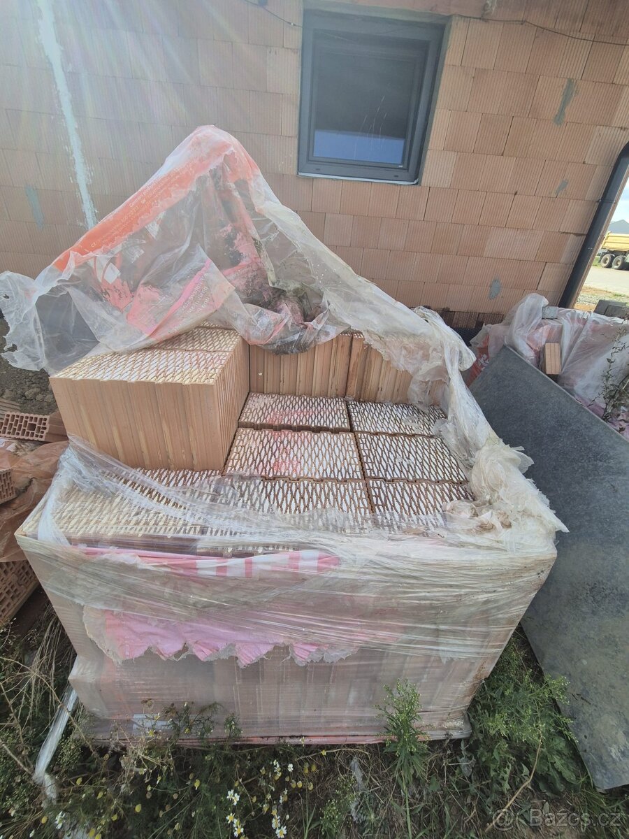 Prodej přebytků ze stavby - 4