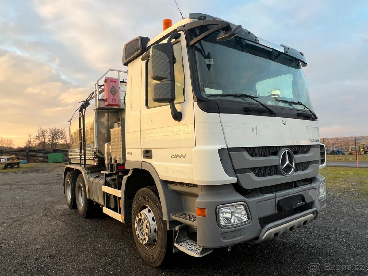 MERCEDES BENZ ACTROS 2644 6X4-rok výroby 2013-meiler - 4