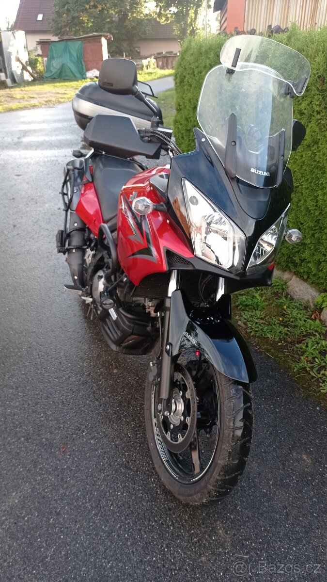 Suzuki v strom DL 650 - 4